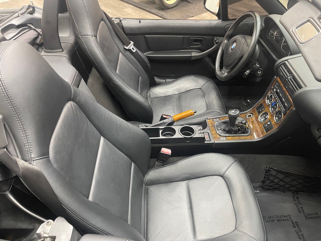 2002 BMW Z3 Image 22