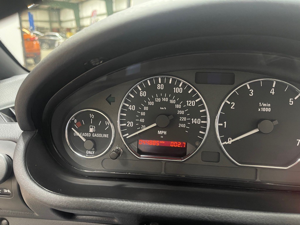 2002 BMW Z3 Image 32