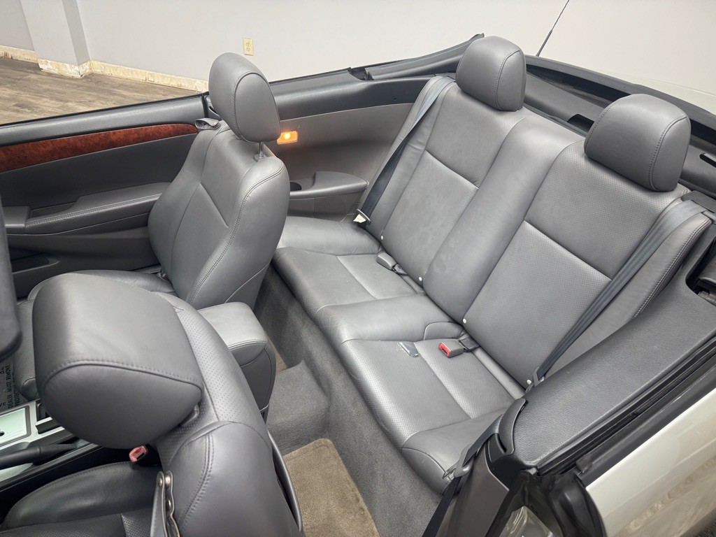 2006 Toyota Camry Image 40