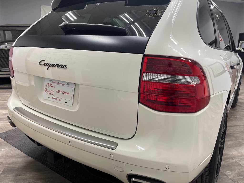 2009 Porsche Cayenne Image 8