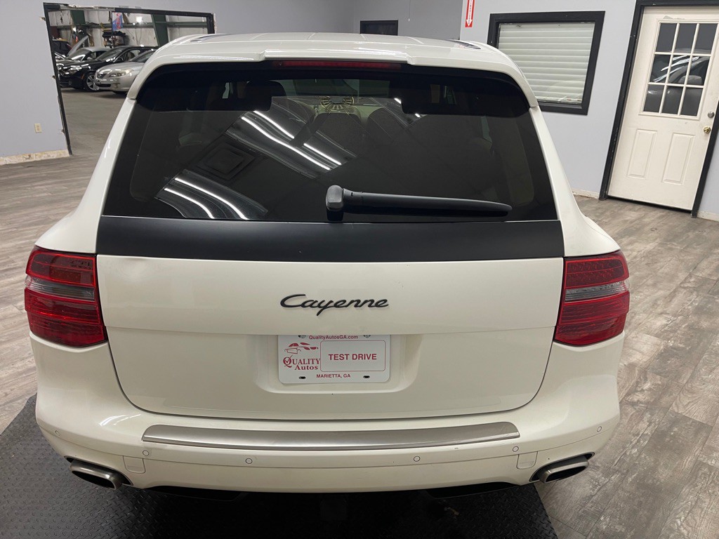 2009 Porsche Cayenne Image 11