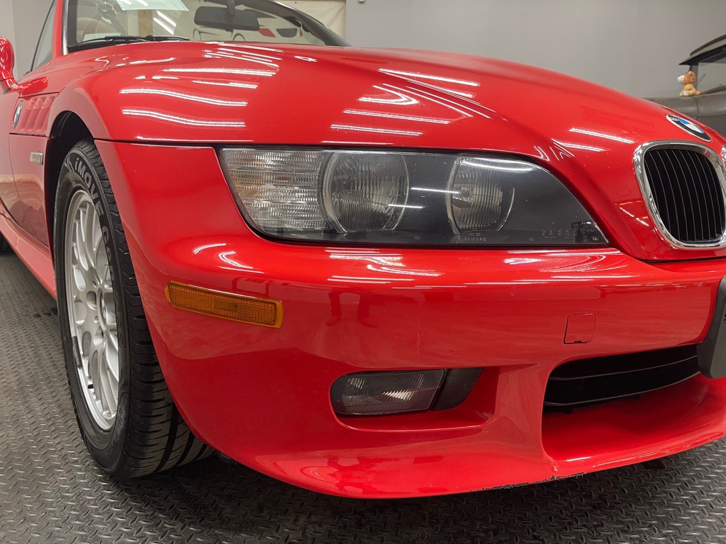 2002 BMW Z3 Image 10