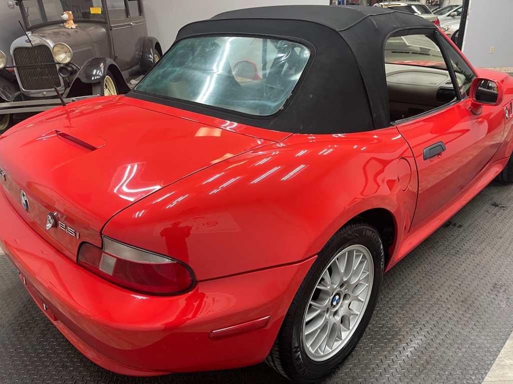 2002 BMW Z3 Image 26