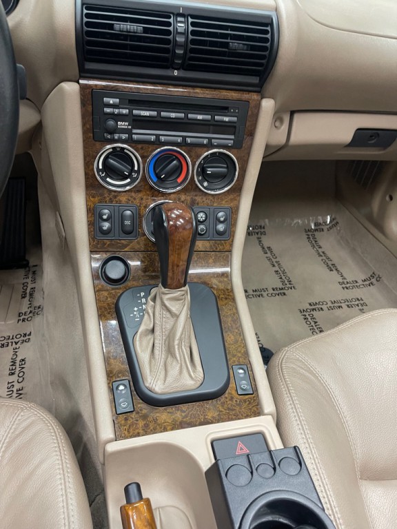 2002 BMW Z3 Image 40