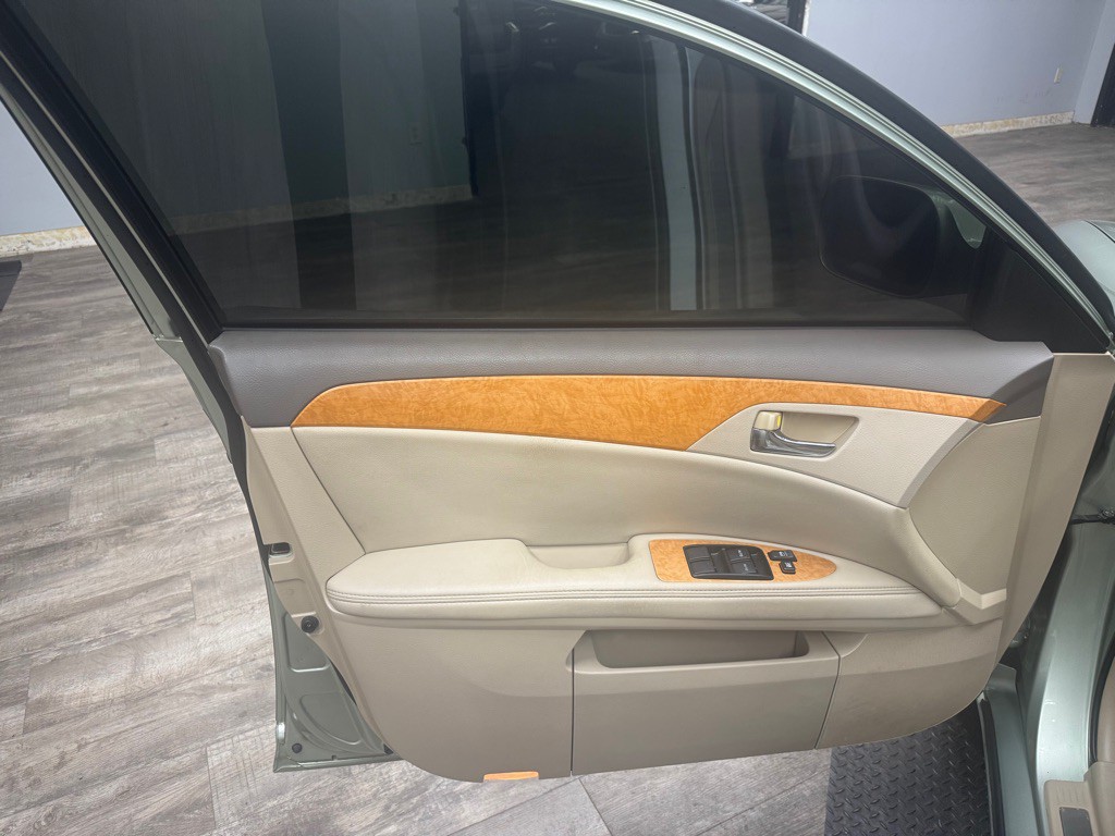 2007 Toyota Avalon Image 13