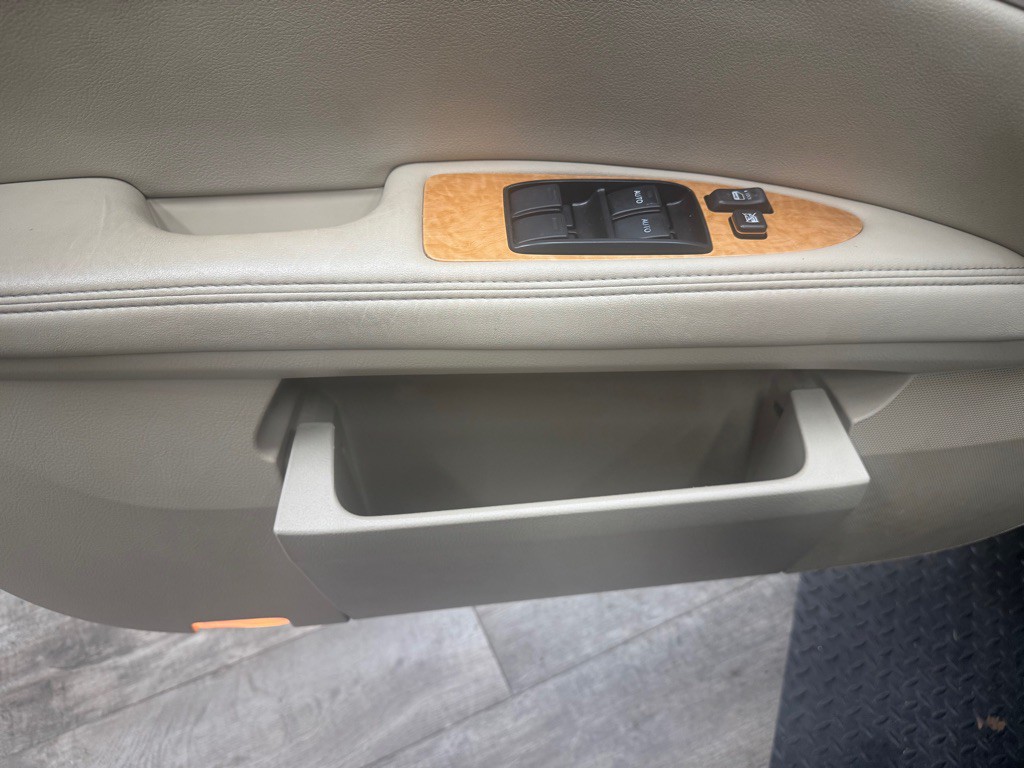 2007 Toyota Avalon Image 15