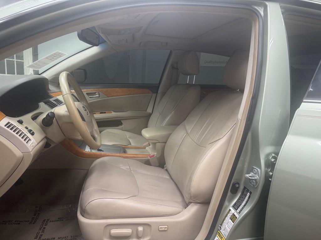 2007 Toyota Avalon Image 17