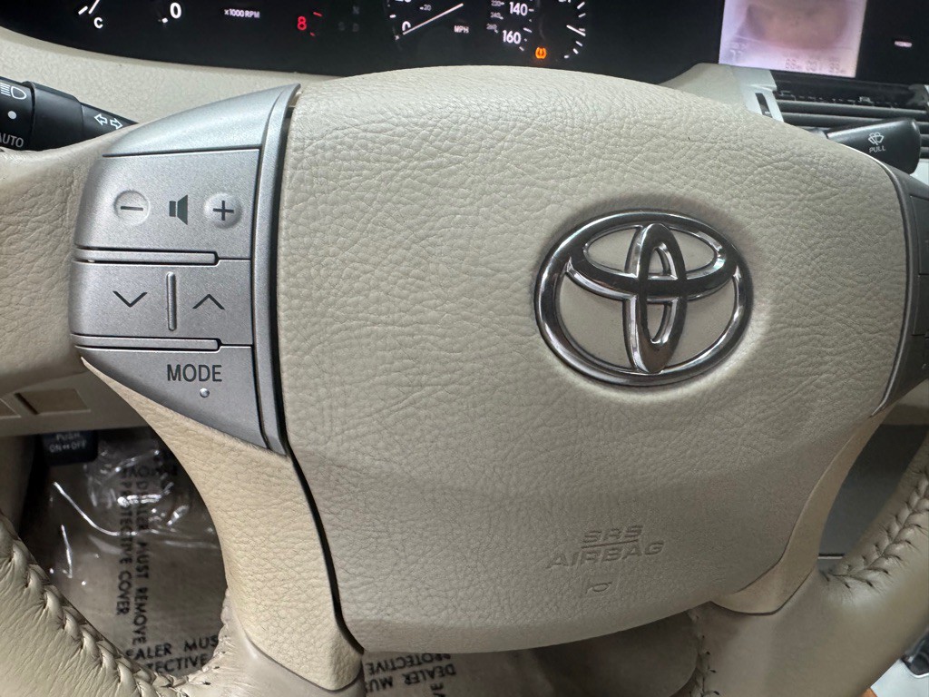 2007 Toyota Avalon Image 22