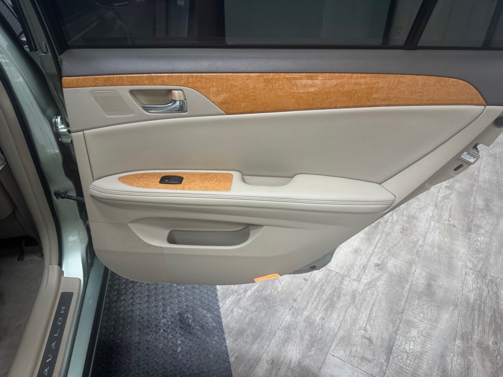 2007 Toyota Avalon Image 44