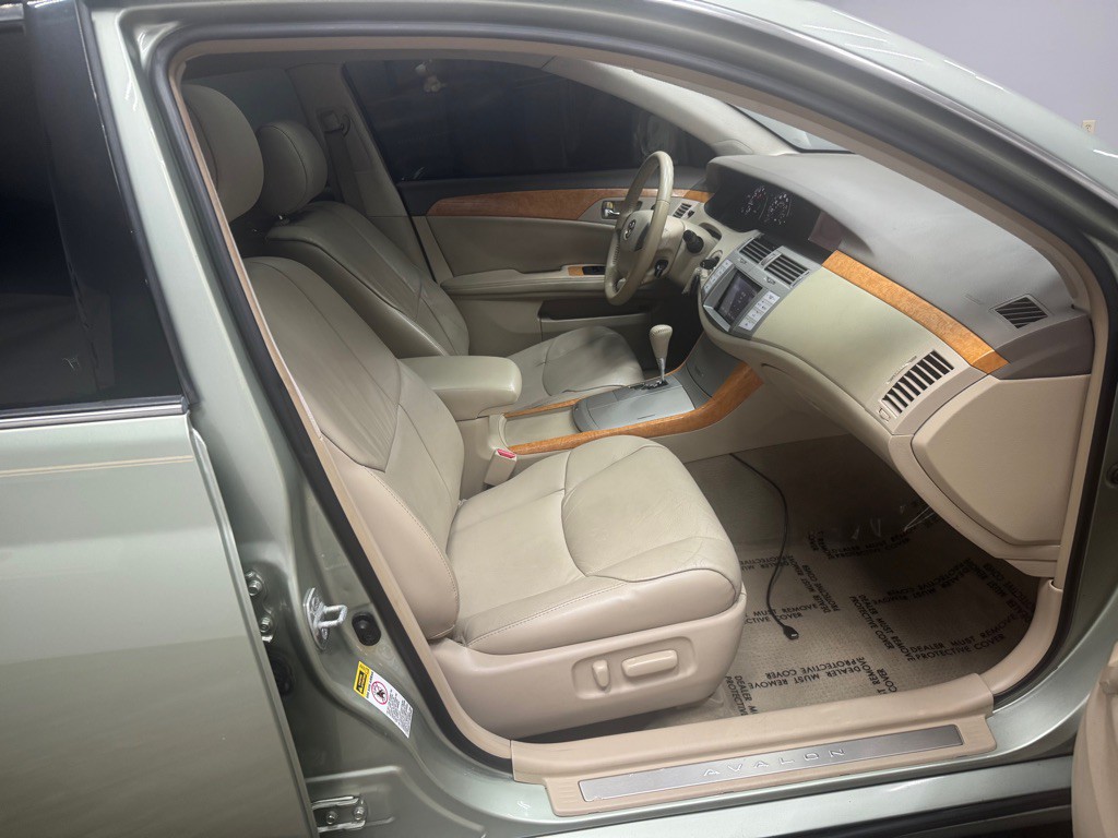 2007 Toyota Avalon Image 49