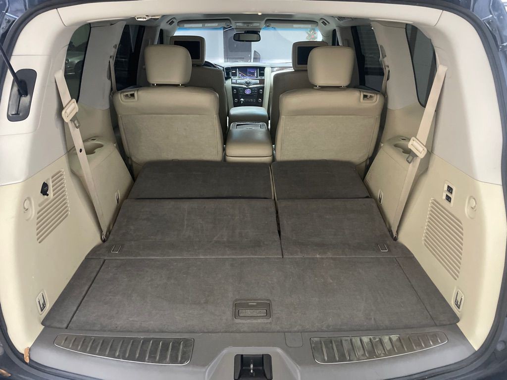 2017 INFINITI QX80 Image 55