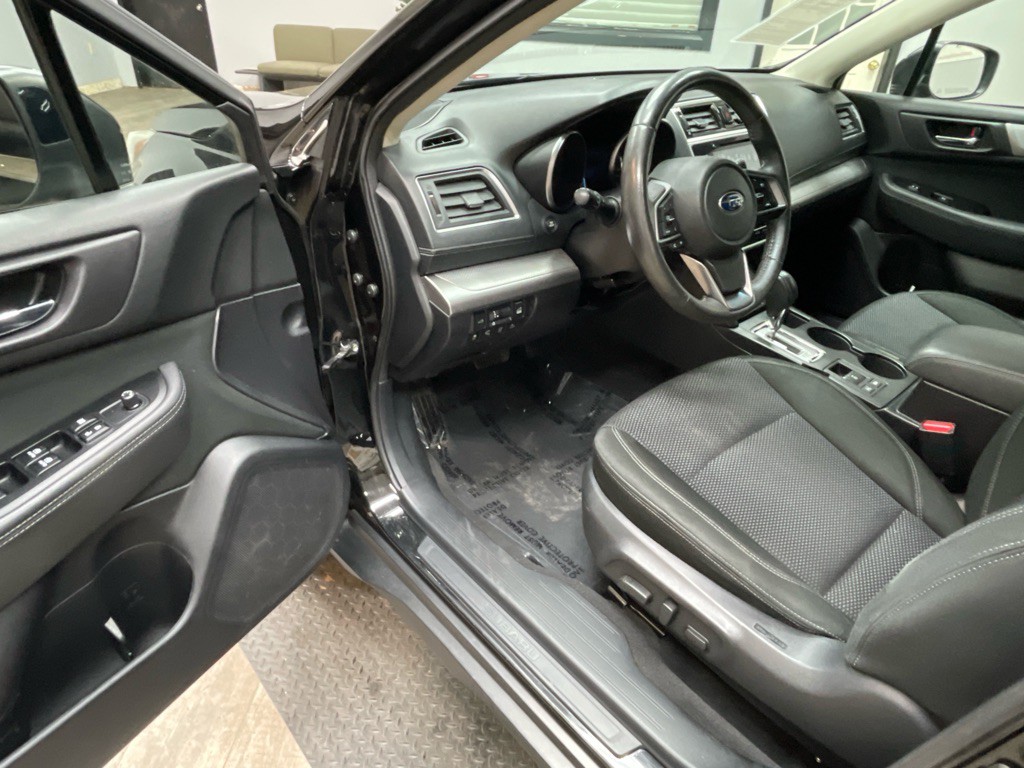 2019 Subaru Outback Image 4
