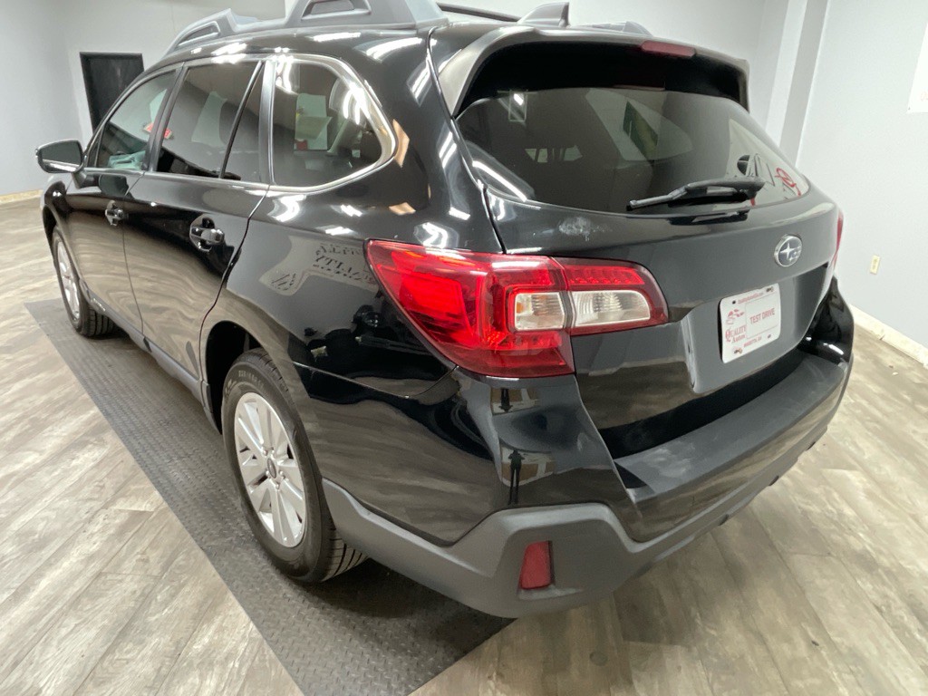 2019 Subaru Outback Image 5