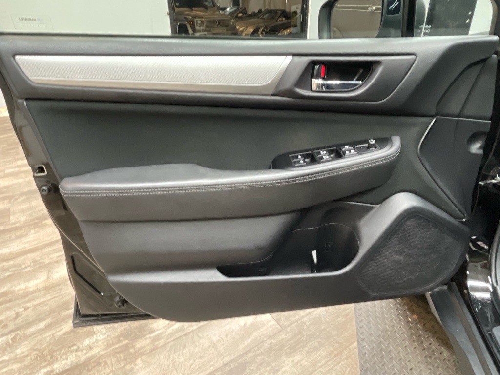 2019 Subaru Outback Image 13