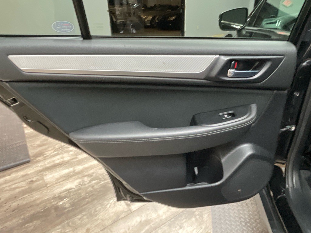 2019 Subaru Outback Image 24