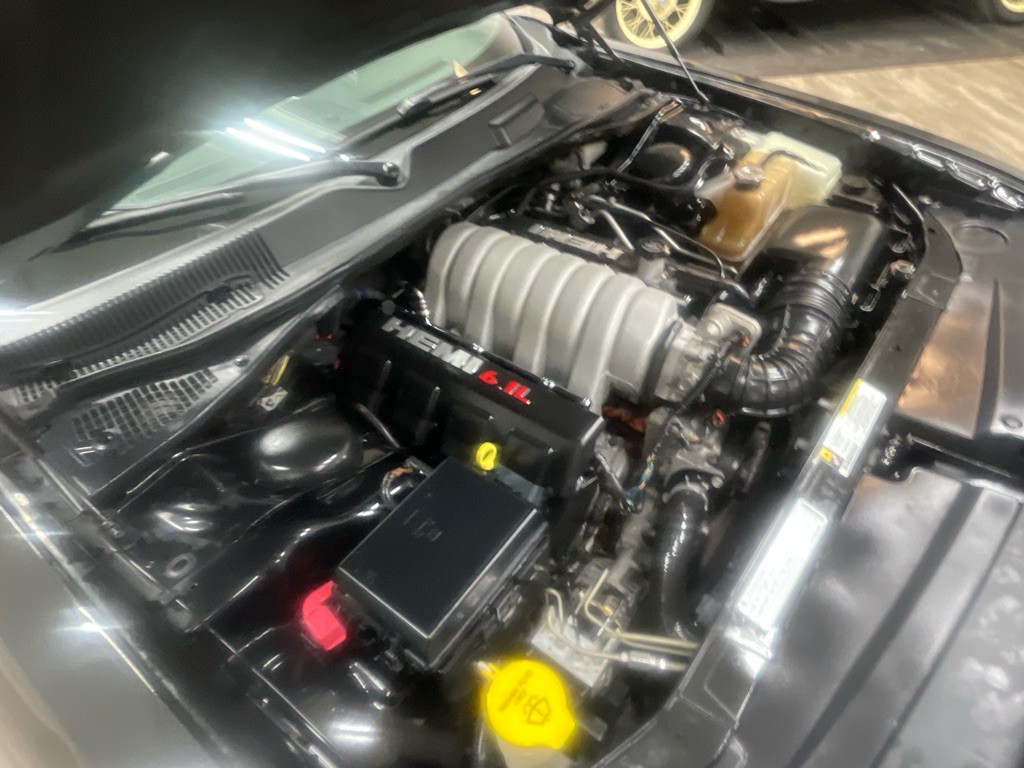 2009 Dodge Challenger Image 34