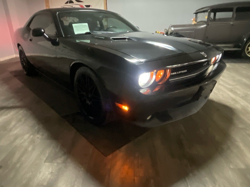 2009 Dodge Challenger Image 40