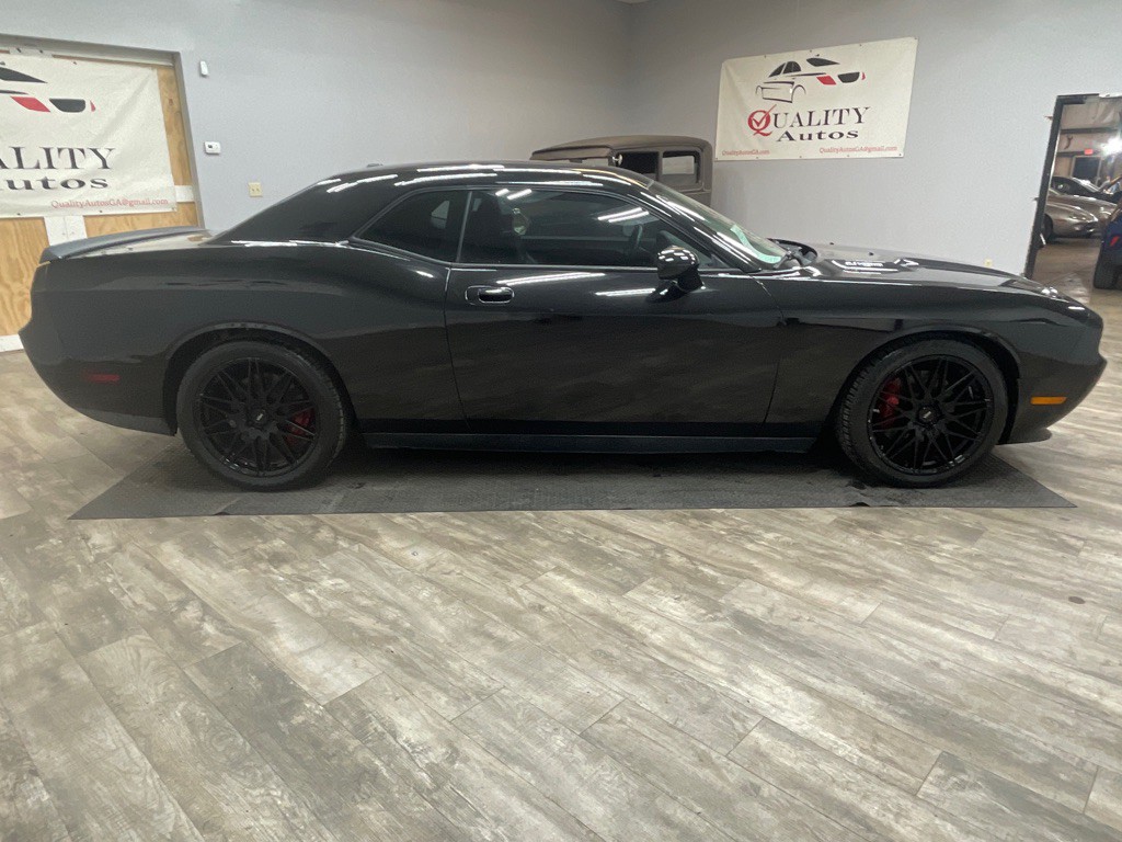 2009 Dodge Challenger Image 11