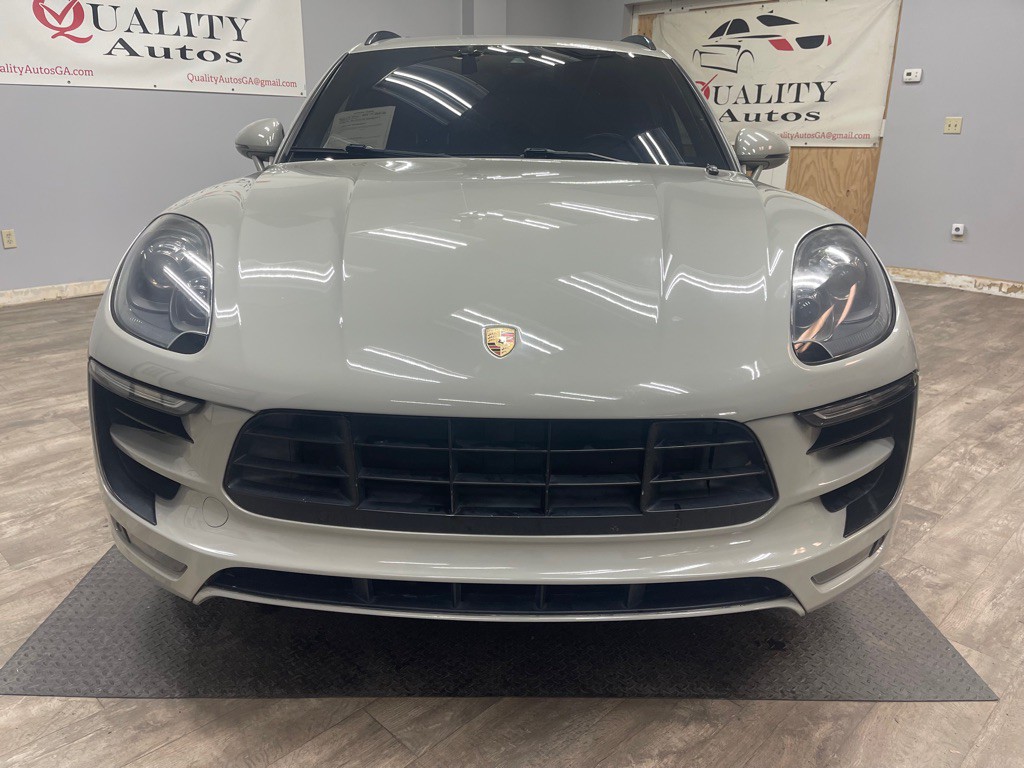 2017 Porsche Macan Image 4