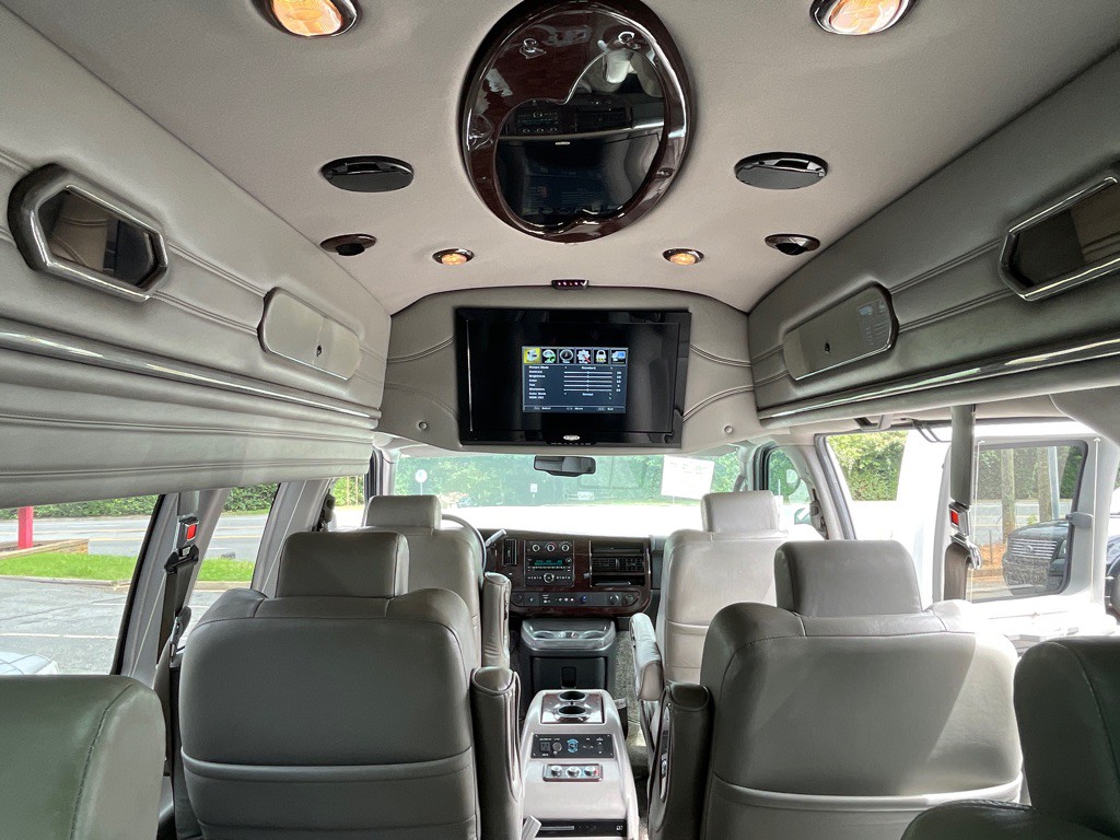 2012 Chevrolet Express Image 2