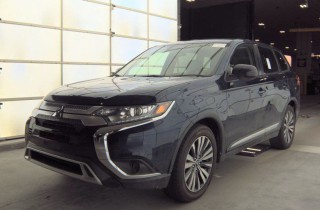 Image for 2020 Mitsubishi Outlander ES ID: 7484359
