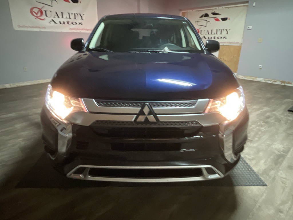 2020 Mitsubishi Outlander Image 33