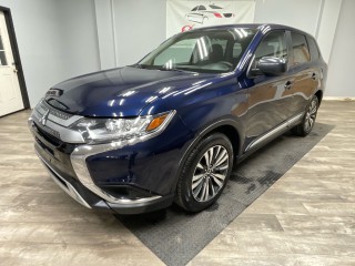 Image for 2020 Mitsubishi Outlander ES ID: 7484359