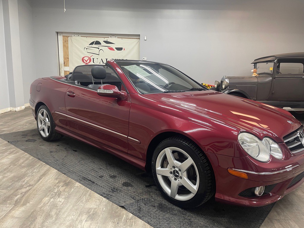 2007 Mercedes-Benz CLK-Class Image 3