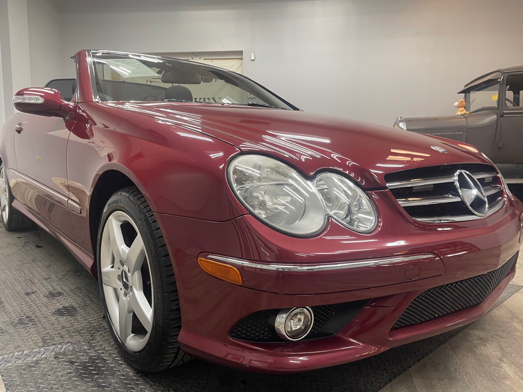 2007 Mercedes-Benz CLK-Class Image 13