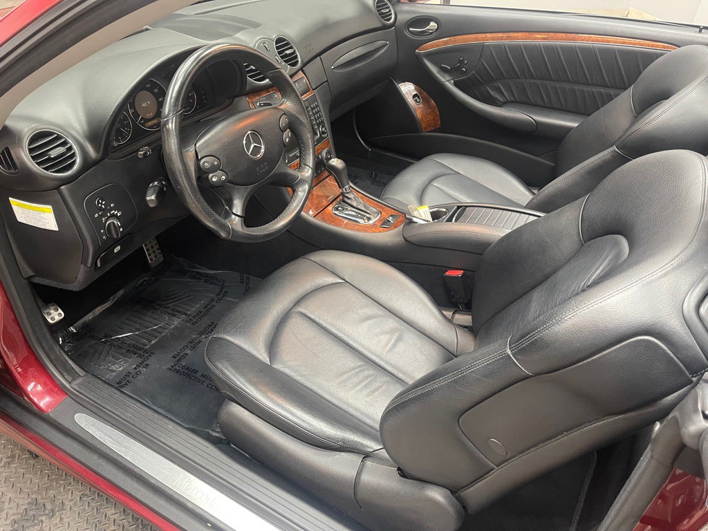 2007 Mercedes-Benz CLK-Class Image 19