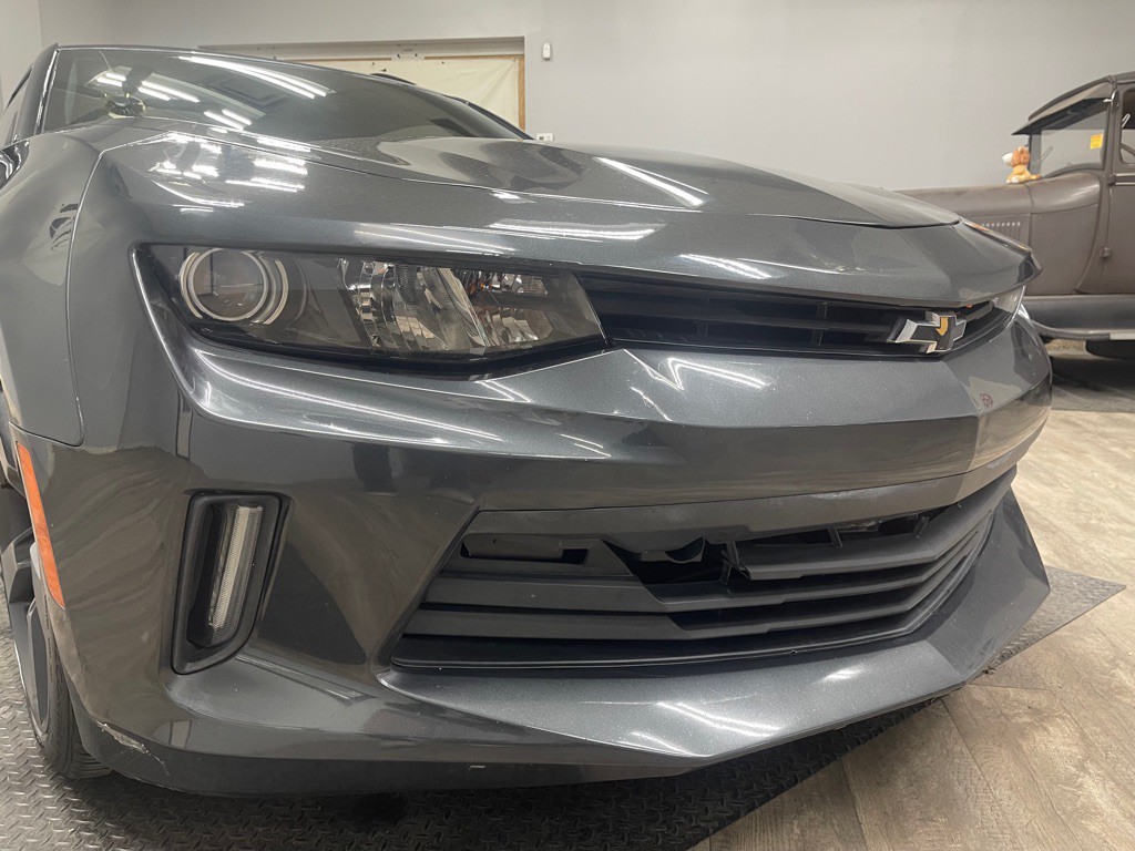 2017 Chevrolet Camaro Image 4