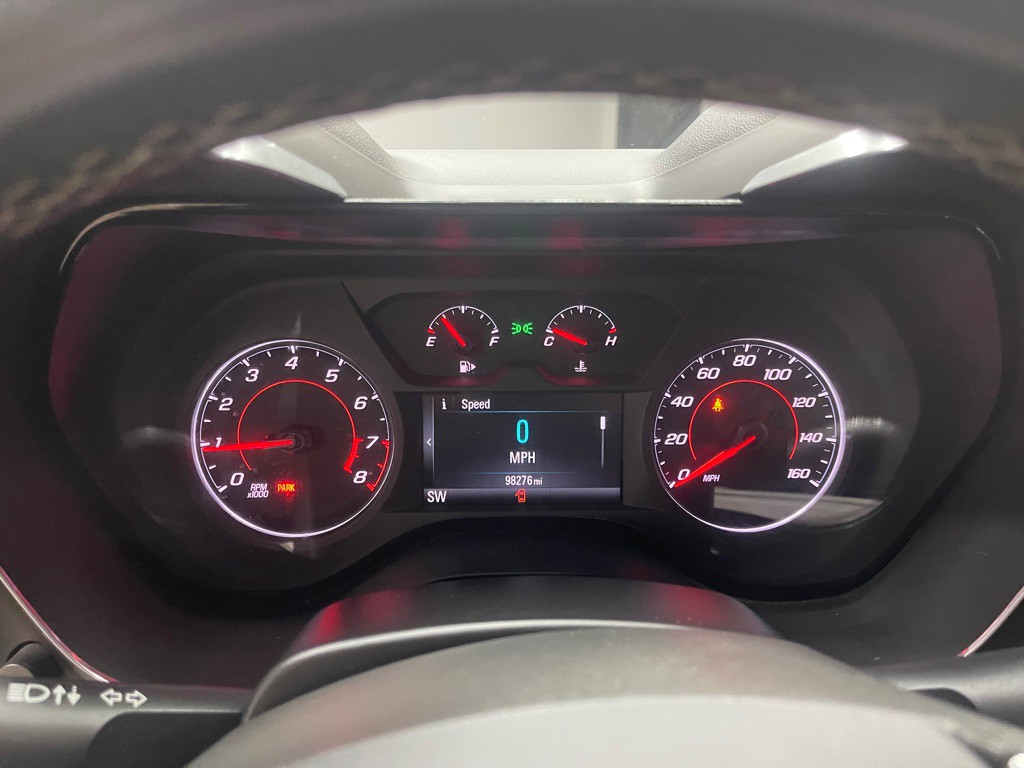 2017 Chevrolet Camaro Image 16