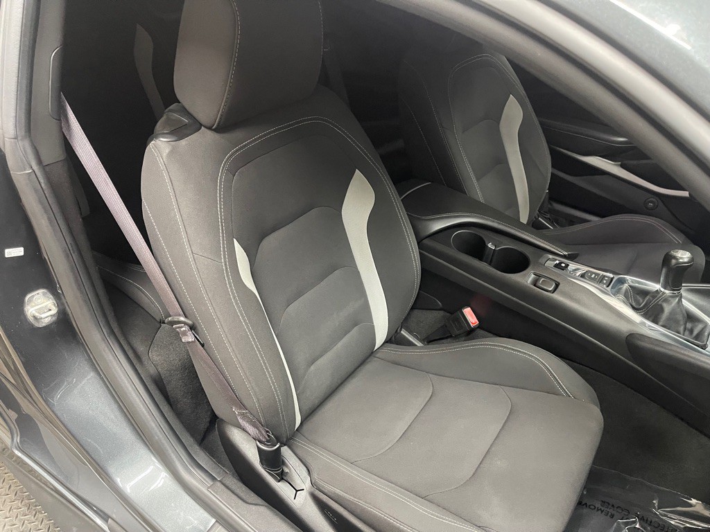 2017 Chevrolet Camaro Image 18