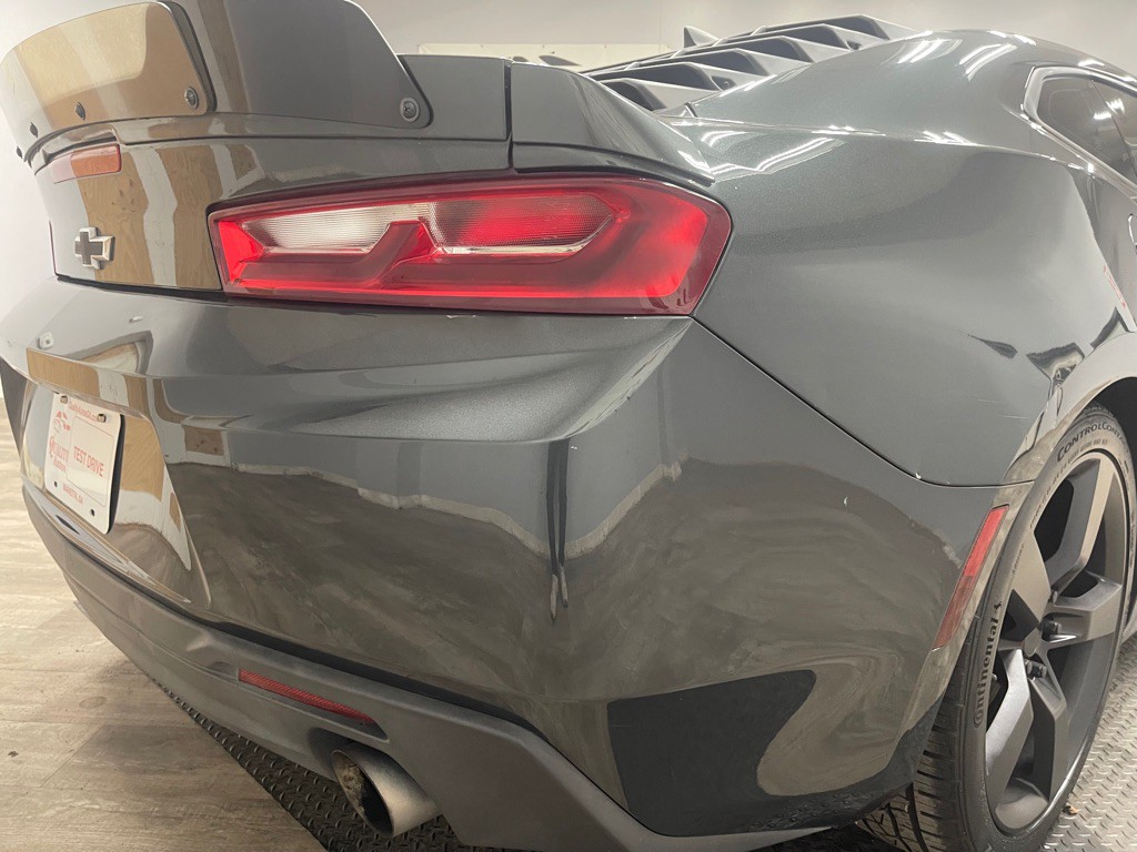 2017 Chevrolet Camaro Image 24