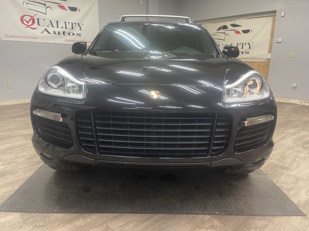 2010 Porsche Cayenne Image 3