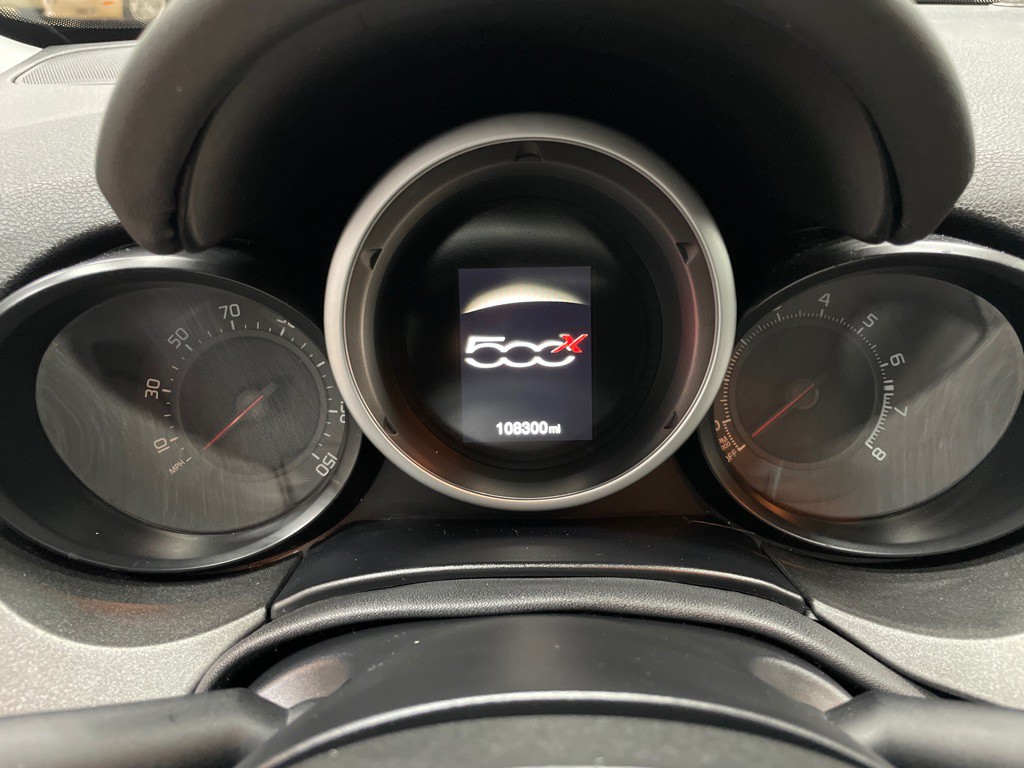 2016 FIAT 500 Image 20