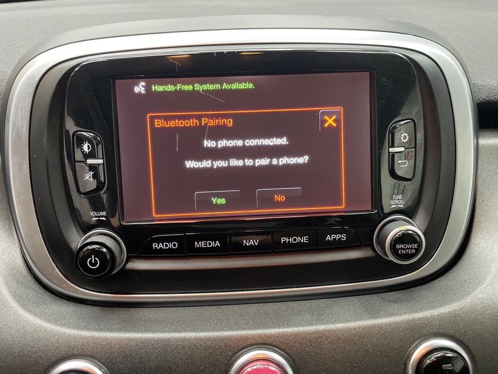 2016 FIAT 500 Image 24