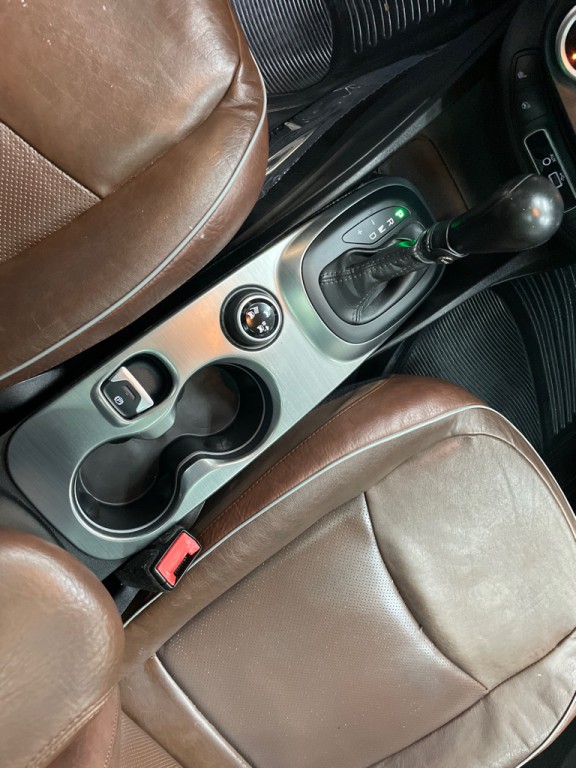 2016 FIAT 500 Image 28