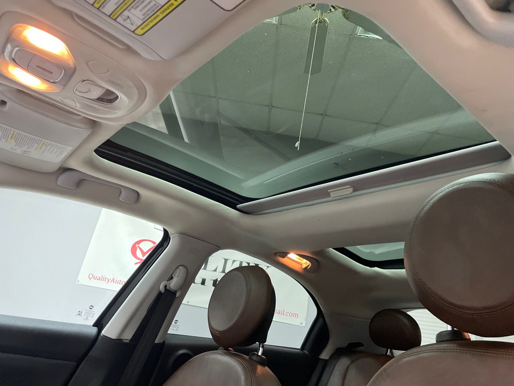 2016 FIAT 500 Image 30