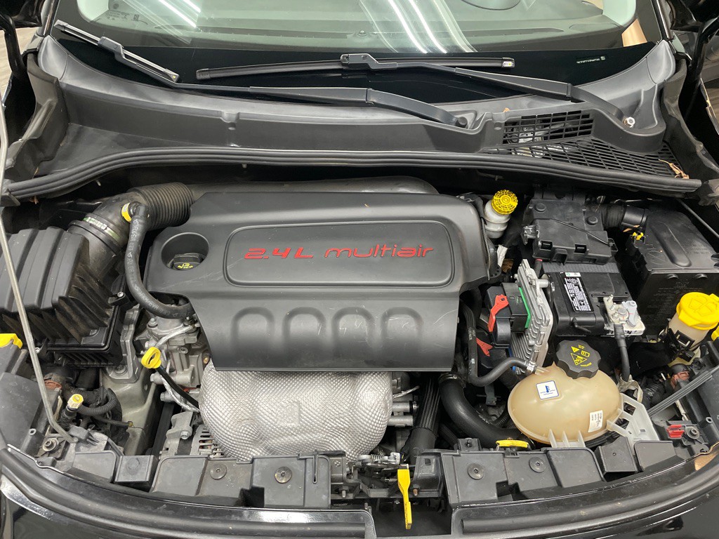 2016 FIAT 500 Image 48