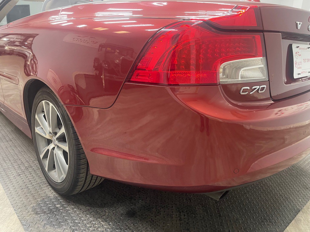 2011 Volvo C70 Image 12