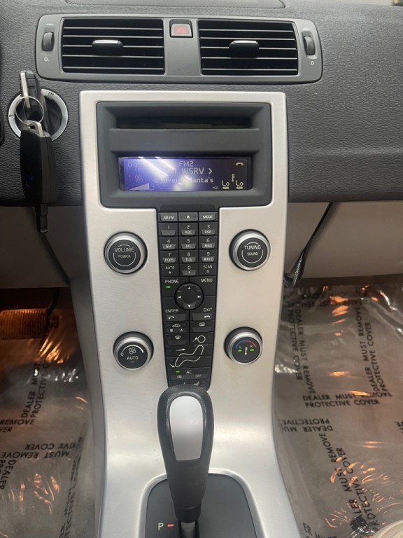 2011 Volvo C70 Image 34