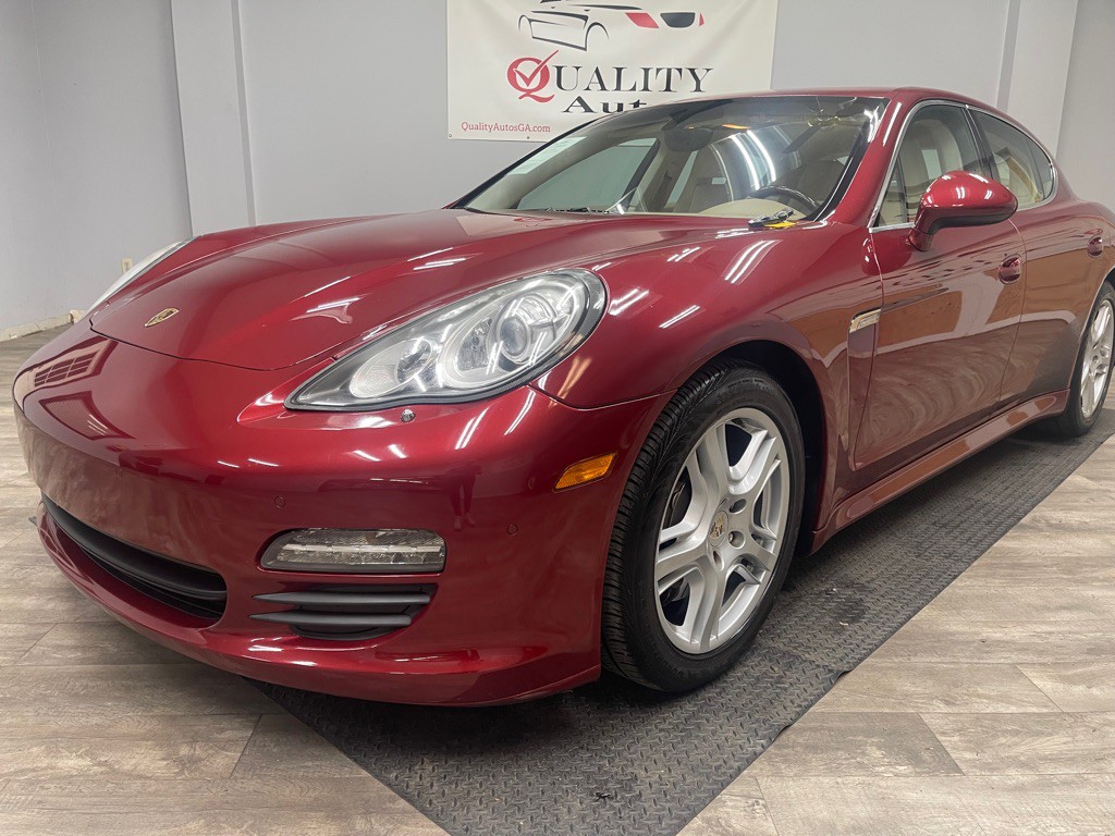 2010 Porsche Panamera Image 2