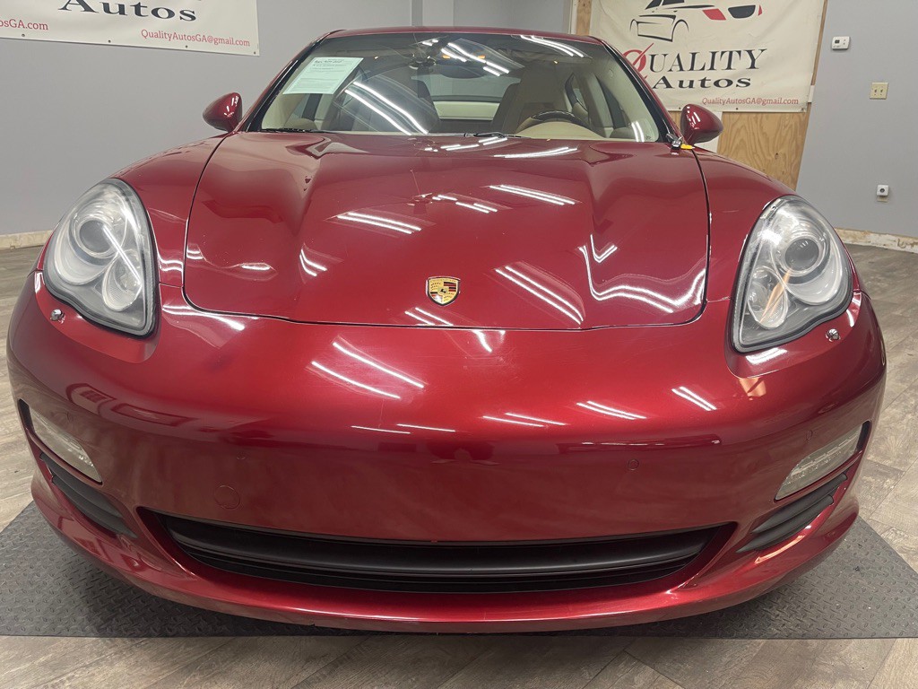 2010 Porsche Panamera Image 3