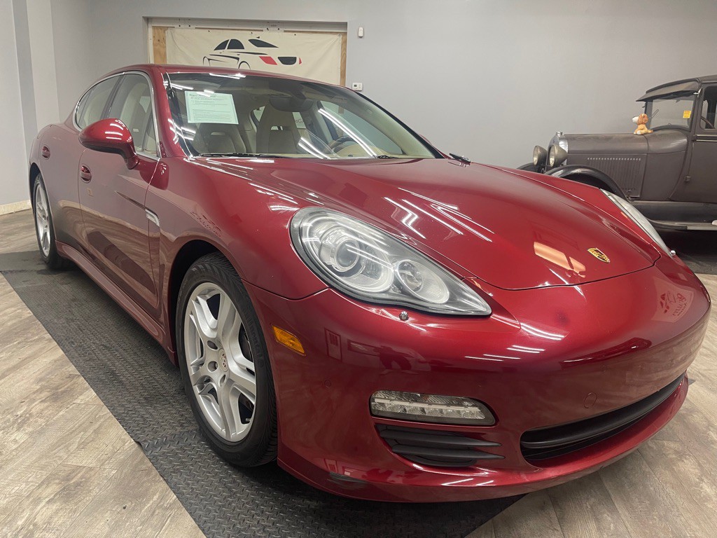 2010 Porsche Panamera Image 6