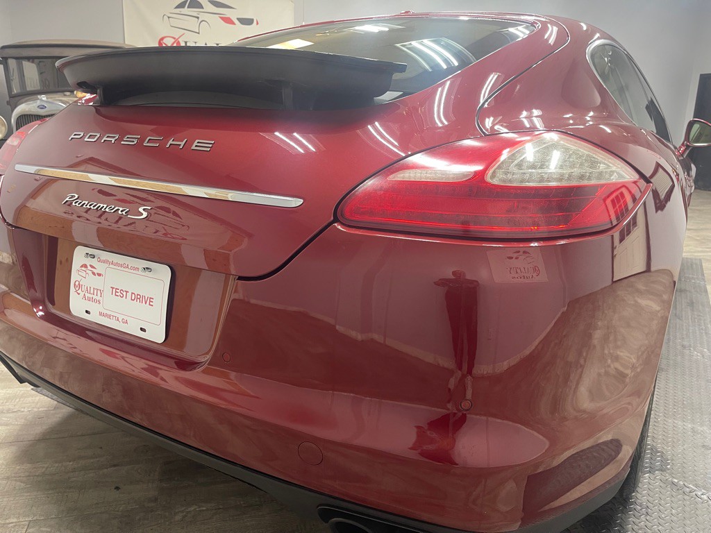 2010 Porsche Panamera Image 11