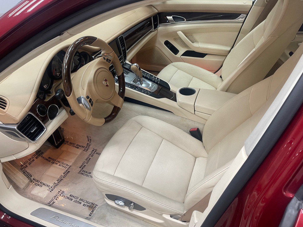 2010 Porsche Panamera Image 25