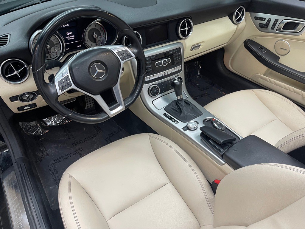2013 Mercedes-Benz SLK-Class Image 23