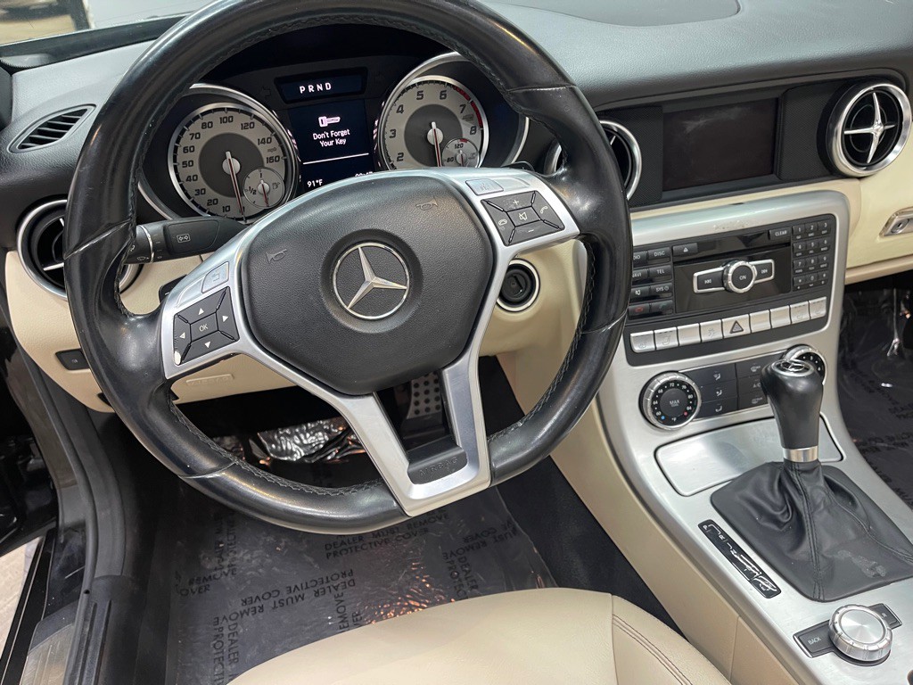 2013 Mercedes-Benz SLK-Class Image 27