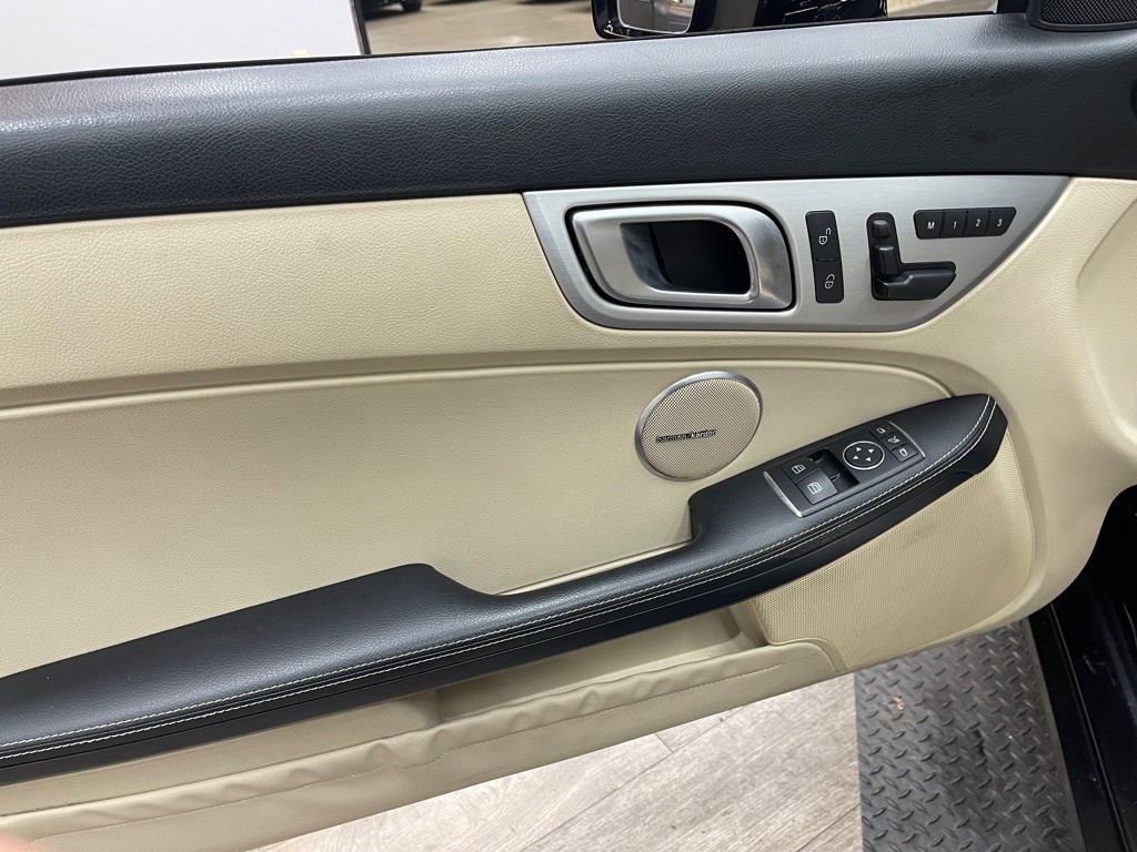 2013 Mercedes-Benz SLK-Class Image 29